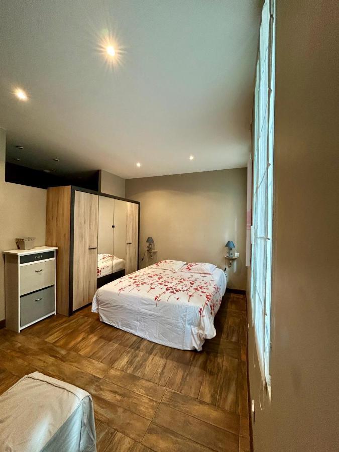 Un Moment Suspendu Apartment Aix-en-Provence Exterior photo
